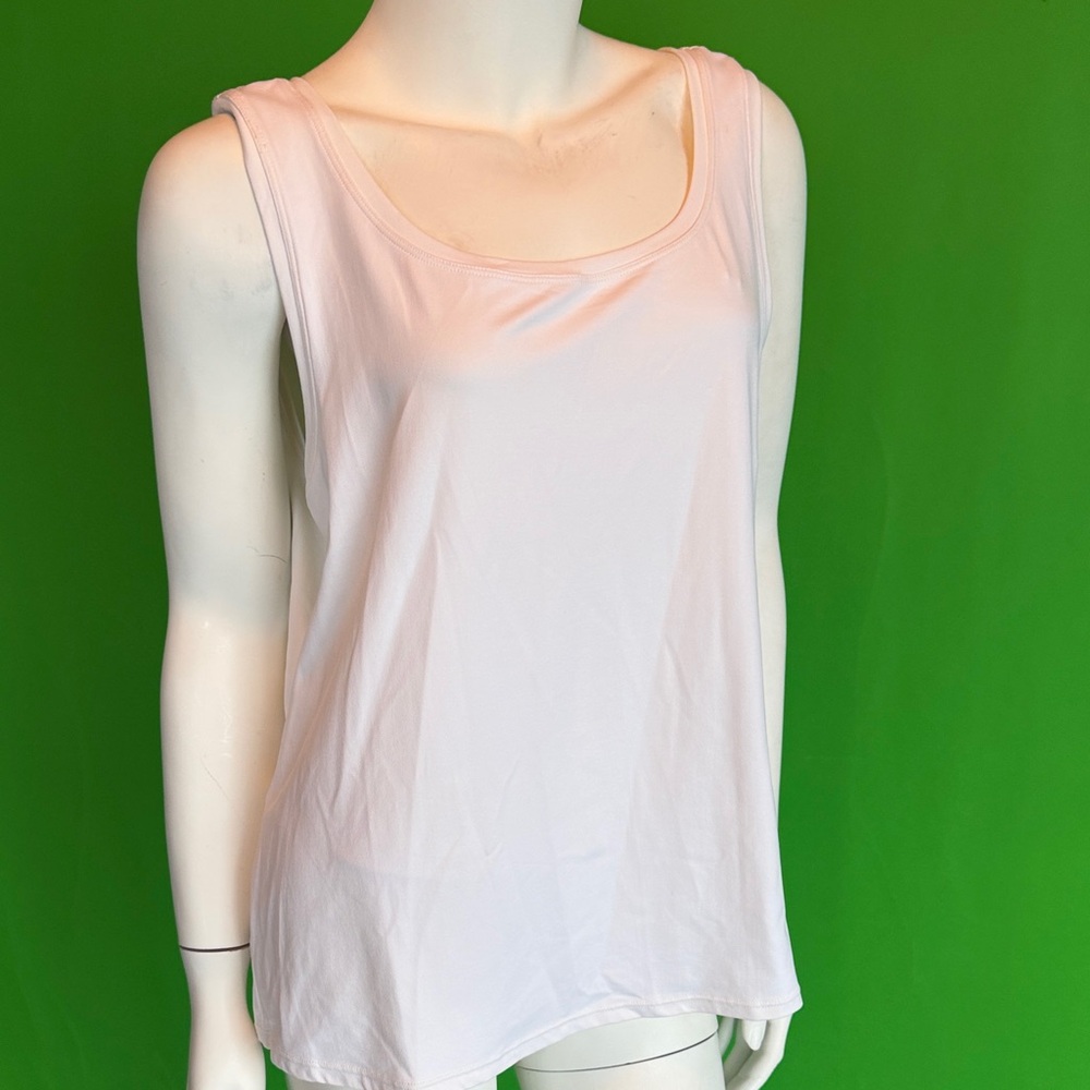 Nygard Women's White Sleeveless Top
